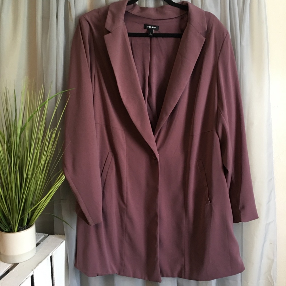 Long blazer